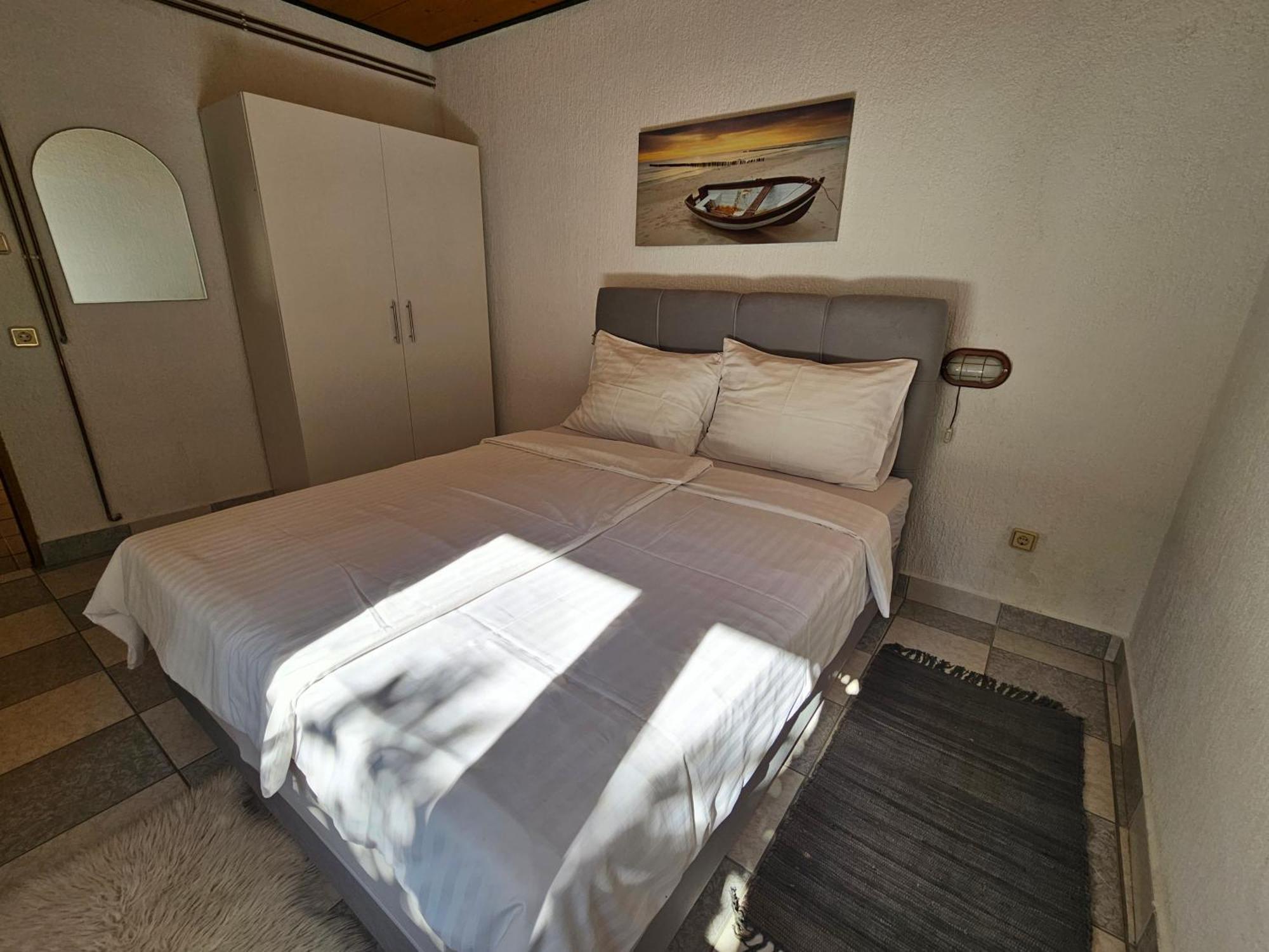 Apartmani Sanja Klenovica Luaran gambar